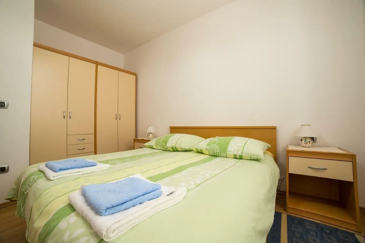 Apartment Opatija 0*,